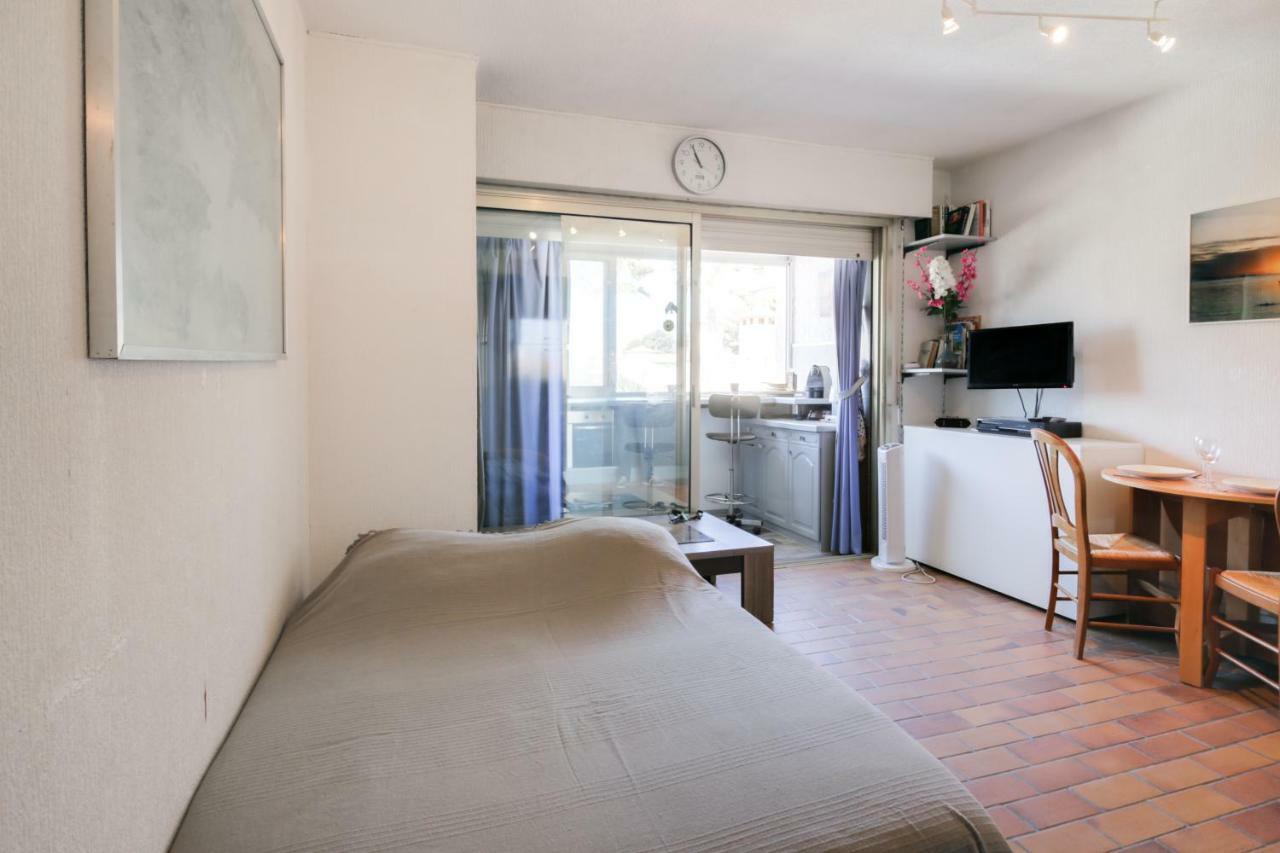 Le Du Mail Apartment *